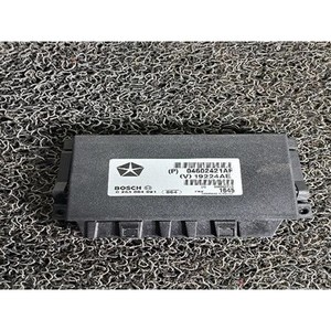 300 ECU y Módulos de Computación Usados 04602421AF - Product Image 1