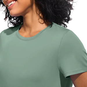 T-shirts de sport pour femmes en soie glacée à manches courtes, tendance et élégants, séchage rapide, col bateau, coupe ample, pour la course à pied - Product Image 5