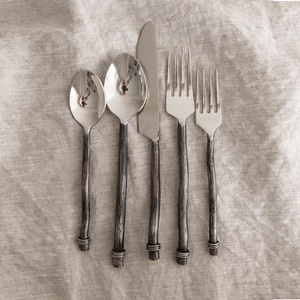 Juego de Cubiertos de Acero Inoxidable de Diseño Minimalista para el Hogar, Comedor, Mesa de Restaurante y Accesorios de Cocina de Estilo Moderno - Product Image 3