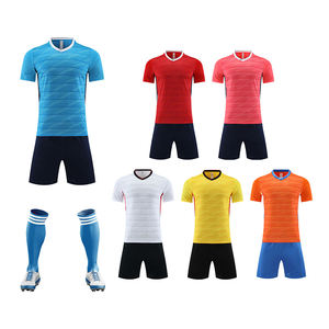 Ensemble d'uniformes de football, maillot de foot, vêtements de sport, maillot de foot pour fans/joueurs, maillots de club de football - Product Image 1