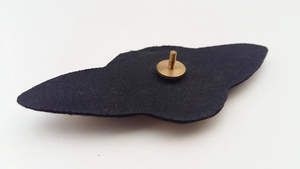 Patchs thermocollants en tissu avec bordure Merrow, design 3D, aimants carrés en métal, émail, vente en gros, tendance - Product Image 3