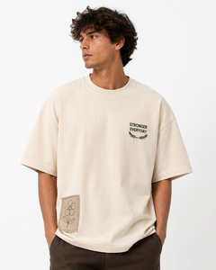 T-shirt en coton surdimensionné pour homme, manches courtes, col rond, motif floral brodé, design artisanal, logo sur le devant - Product Image 3