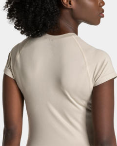 Camiseta de Mujer Estilo Punk, Corte Ajustado, Tela Premium, Impresión de Logotipo Personalizado de Alta Calidad, Manga Raglán - Product Image 6