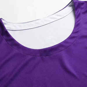 Nouvelle conception personnalisée, uniforme de basket-ball réversible brodé, meilleur prix de gros, ensemble maillot et short de basket-ball pour hommes - Product Image 4