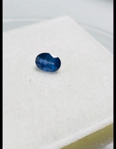 Saphir bleu naturel de qualité supérieure, coupe ovale certifiée IGI, 1,03 carats, couleur bleu riche, clarté excellente, qualité supérieure, pierre précieuse de collection - Product Image 3