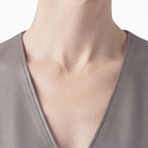 <b>Women</b> V-Neck Cowhide <b>Vest</b> Reversible Winter Fashion Button <b>Down</b> Sleeveless Polyester Waistcoat - Product Image 4