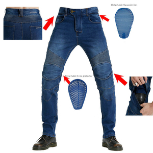Jean en denim bleu pour homme avec protections amovibles pour les hanches et les genoux, pour la protection lors de la conduite à moto - Product Image 1