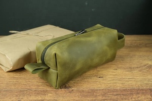 กระเป๋าเครื่องสำอางหนังแท้สำหรับเดินทางชุดอุปกรณ์โกนหนวดสำหรับผู้ชายกระเป๋าจัดระเบียบของใช้ในห้องน้ำ - Product Image 5