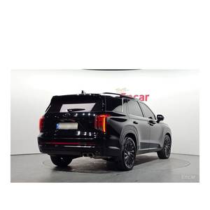 Hyundai Palisade Diésel 2.2 4WD Automático con Volante a la Izquierda y Asientos de Cuero - Diciembre 2023 22,231 km - Product Image 2