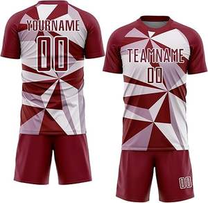Uniforme de Fútbol de Último Diseño 100% Poliéster, Nuevo Estilo, Uniforme Profesional para Adultos, Calidad Premium, Color Personalizado, Secado Rápido - Product Image 1