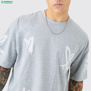 BEHRAM INTERNATIONAL เสื้อยืดโอเวอร์ไซส์สีเทาสำหรับผู้ชายพร้อมลายพิมพ์สีขาวแขนสั้นคอกลมสไตล์สตรีทผ้าฝ้ายเจอร์ซีย์ชุด - Product Image 5