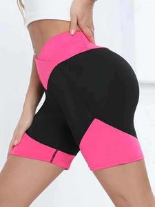 Shorts de sport pour femmes par sublimation, personnalisables avec logo, respirants, pour la course, la gym, le cyclisme, la natation et le yoga - Product Image 3