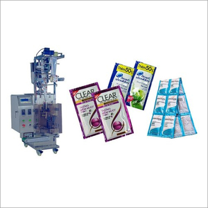 Machine automatique de remplissage de liquides haute précision pour jus, lait, shampoing, sachets, pochettes, boissons – Précision de 99,9 %, faible bruit - Product Image 4