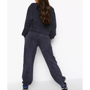 Ensemble de survêtement personnalisé : Sweat-shirt long et pantalon de jogging assorti, coupe décontractée, col rond, couleur unie, poches latérales - Product Image 2