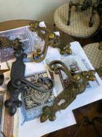 Poignée de porte décorative EURO IRON, finition laiton vintage, ambidextre, motif floral, contrôle tactile pour porte d'entrée intérieure