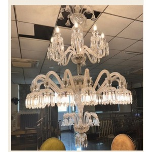 โคมไฟระย้าคริสตัลหรูหราทันสมัย สีทอง พร้อมหลอดไฟ LED สำหรับตกแต่งภายในอาคาร  ผู้ผลิต OEM - Product Image 1