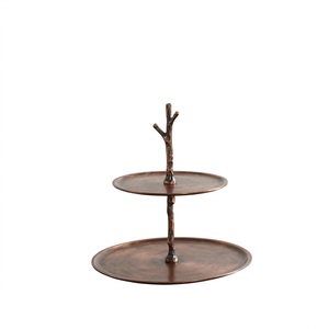 Best Price Decorative Dessert And Cupcake Serving Platter Luxurious 2 Tier Gold Hammered Metal Cake Stand With Ring Handle - Product Image 6