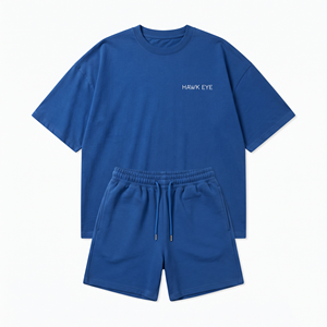 Ensemble d'été personnalisé avec logo pour femme : T-shirt court en coton basique et short cycliste – Ensemble deux pièces pour femme - Product Image 4
