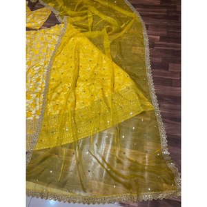 Lehenga choli เสื้อผ้าอินเดียและปากีสถานปักลายสวยงามสำหรับปาร์ตี้ - Product Image 6
