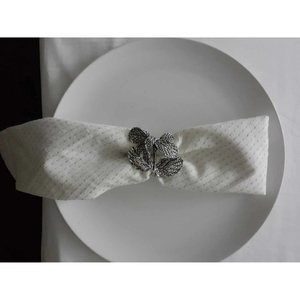 Handmade Antique Silver Leaf Napkin Rings Set Wholesale Metal Serviette Holders For Hotel And Restaurant Fine Dining <b>Table</b> Decor - Product Image 1