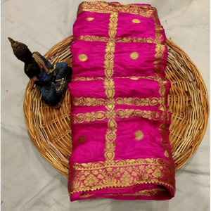 Sari de seda artística de moda con diseño a cuadros y borde de zari en hermosos colores - Product Image 1