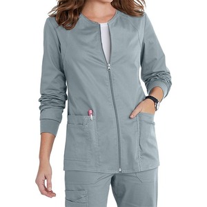 Conjuntos de uniformes médicos cómodos para enfermeras y doctores, con cuello en V, mangas cortas y pantalones jogger, para mujer, Pakistán - Product Image 1