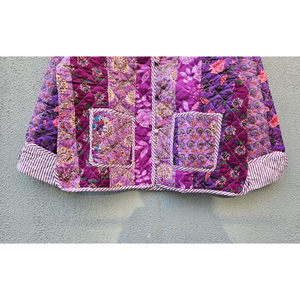 Chaqueta de mujer acolchada de algodón hecha a mano, estilo patchwork vintage bohemio, con botones al frente, informal, para invierno, regalo para ella. - Product Image 5