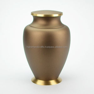 URNAS DE METAL HECHAS A MANO PARA CENIZAS URNA DE CREMATION DE LATÓN VENDEDOR AL POR MAYOR DE ARTÍCULOS FUNERARIOS - Product Image 2