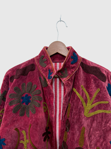 Veste en velours brodée à la main avec des motifs floraux, manches longues, col montant, taille plus, pour femmes adultes, style chic prairie, vêtements d'automne - Product Image 4