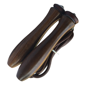 Diseña tu Propia Cuerda de Saltar Ajustable de PVC de Alta Calidad, Fabricada en Pakistán, Opciones Personalizadas, MOQ Bajo, Unisex, Portátil - Product Image 2