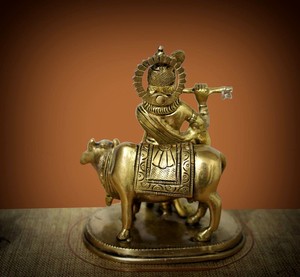 Estatua de Krishna de Latón para Puja, Ídolo del Señor Krishna, Decoración para el Hogar, Regalo Ideal para Puja, Escultura de Krishna - Product Image 4