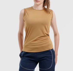 เสื้อกล้ามออกกำลังกายสีน้ำตาลอูฐสำหรับผู้หญิง แบบไม่มีแขน รับสกรีนโลโก้ ผ้าสเตรช ระบายอากาศดี เสื้อฟิตเนส ขายส่ง OEM - Product Image 5