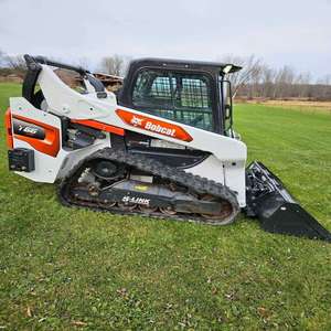 Cargadora de orugas Bobcat T66 de gran venta con motor diésel Perkins, caja de cambios de alta eficiencia operativa y PLC - Product Image 2