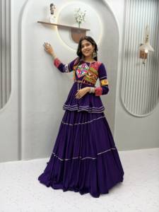Traditional Indian Pakistani <b>Women</b> <b>Lehenga</b> Choli Green Embroidered Floor-Length Loose Fit Wedding Wear - Product Image 2