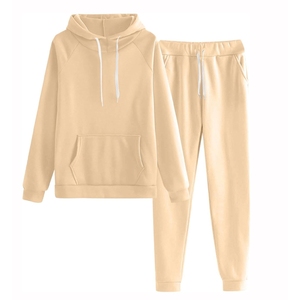 Ensemble de vêtements de sport pour femmes avec pantalon long à capuche, couleur unie, décontracté, ample, 2 pièces, automne-hiver, par GNG IMPEX - Product Image 3