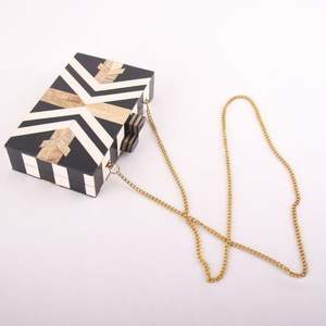 Bolso de Mano Artesanal Ecológico de Madera, con Parches de Resina Natural, Diseño de Lujo para Fiestas y Cócteles - Product Image 5