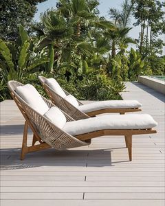 Chaise longue d'extérieur en rotin avec coussin, chaise longue de piscine en teck, mobilier de patio pour hôtel - Product Image 4