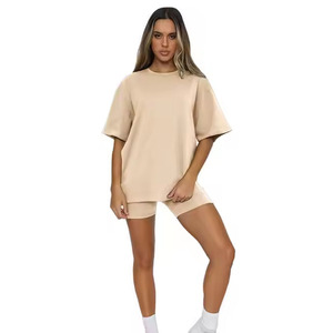 Ensemble streetwear 2 pièces de haute qualité pour femme, couleur unie, été, col rond, manches courtes, chemise oversize et short, imprimé uni. - Product Image 3