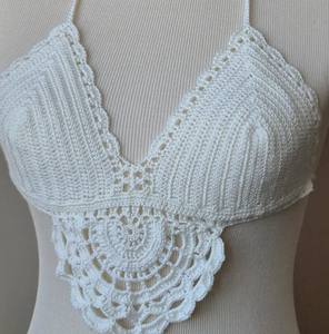 Bikini de Ganchillo Hecho a Mano: Ropa de Playa Boho Chic para el Verano - Product Image 3