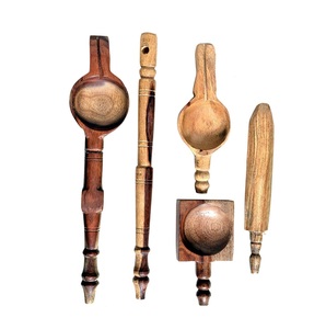 ชุดช้อนไม้ฮาวาน ชาร์ชี โฮมัม ช้อนตักเนยสำหรับพุจ่า ช้อนไม้สำหรับทำสุรบะ ชาร์ชี ปรานิตา - Product Image 1