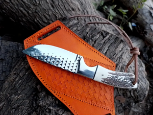Couteau à Découper en Acier Inoxydable de Haute Qualité Fait Main avec Manche en Corne pour le Camping, la Randonnée et la Survie en Plein Air - Product Image 3