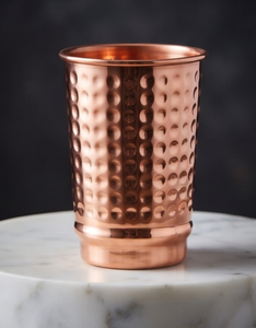 Vente en gros de gobelets en cuivre massif martelé, verres à boire, récipients à eau en métal, fournitures de bar - Product Image 1