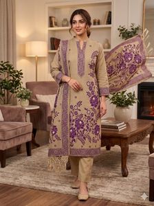 Salwar Kameez traditionnel en coton Muga Jamdani Pichwai pour femmes - occasions de mariage et de Diwali - Product Image 4