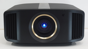 DLA-V5 <b>4K</b> D-ILA <b>Projector</b> w/ Box Remote Cable - Product Image 3