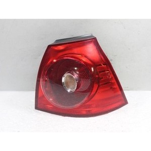 Feu arrière droit d'occasion pour Golf 1K6945096AC - Product Image 1