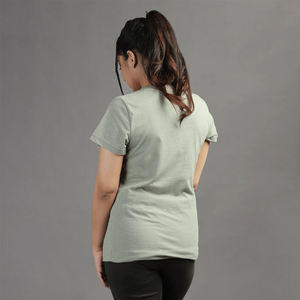 เสื้อยืดผู้หญิงน่ารัก คอตั้ง แขนยาว ลาย 3 มิติ ทรงเข้ารูป ผ้ากำมะหยี่/ผ้าฝ้าย พิมพ์โลโก้แบรนด์ตามสั่ง ปี 2026 - Product Image 2