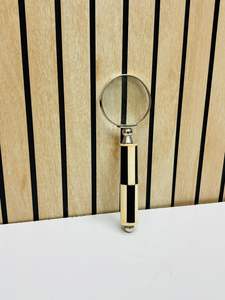 Loupe vintage en nickel de 2 pouces avec poignée décorative |   Loupe de lecture et de bureau portative - Product Image 5