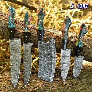 Juego de cuchillos de acero de Damasco hechos a mano, 5 piezas, mango de resina, hoja pulida, cuchillos de chef afilados para supervivencia y uso general de A&M Enterprises - Product Image 5