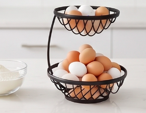 Nuevo diseño de organizador de huevos en metal con recubrimiento de polvo negro, perfecto para un almacenamiento y organización elegantes en la cocina. - Product Image 2