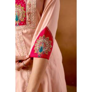 Ensemble Anarkali Kurti Palazzo Dupatta - Robe de soirée - Product Image 1